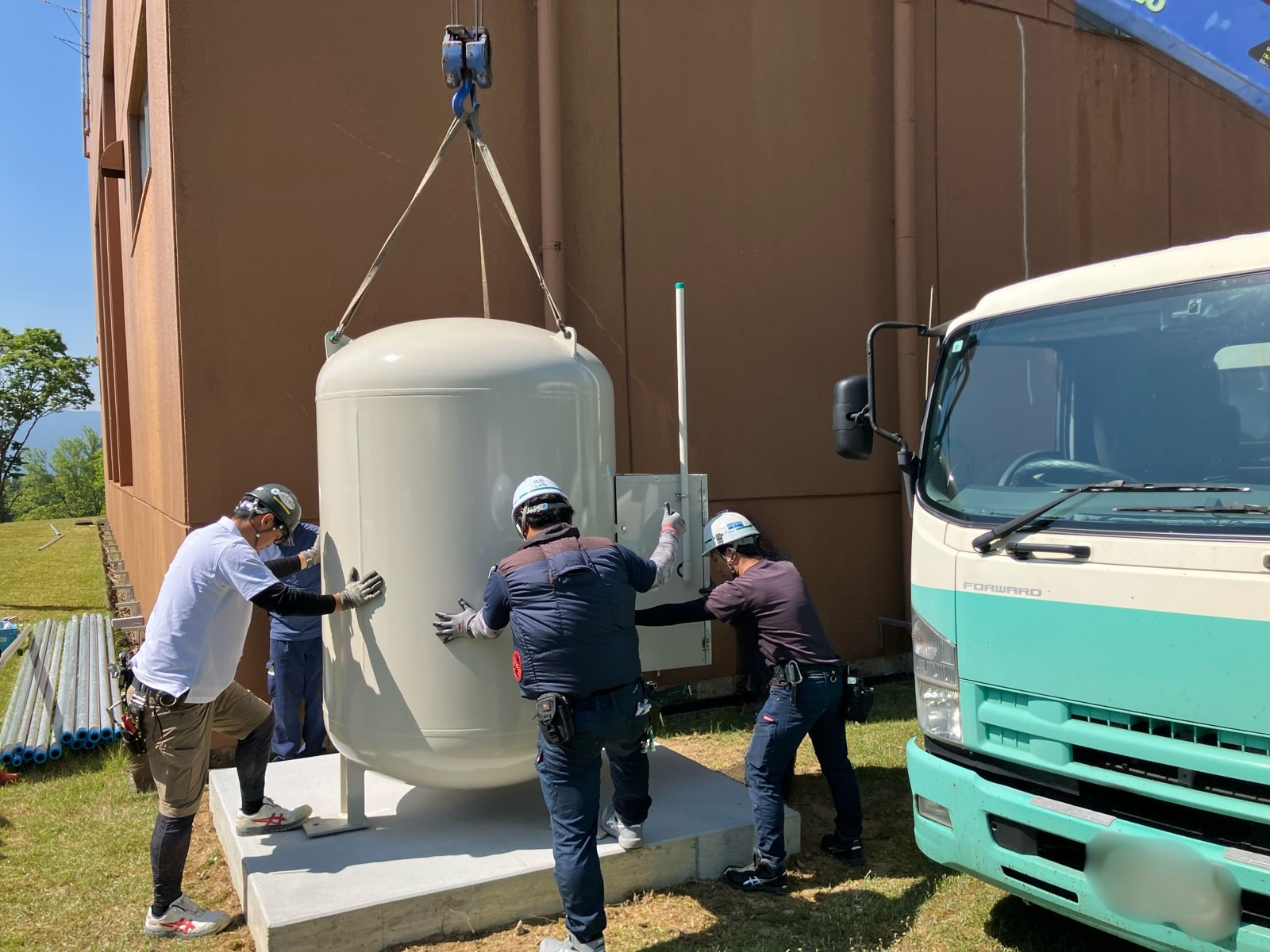 【学校体育館】空調(GHP)用バルク設置工事